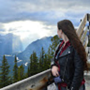 Meet your Posher, Gillian